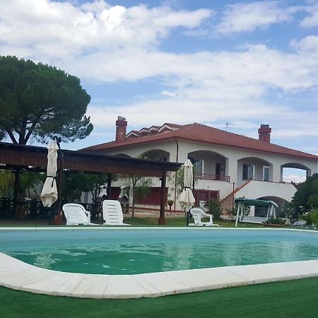 B. & B. Villa Giada Marina di Ginosa Eksteriør billede