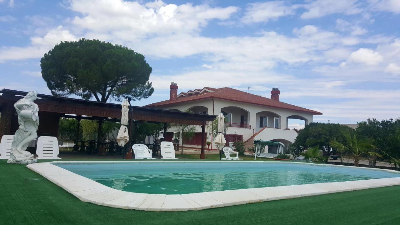 B. & B. Villa Giada Marina di Ginosa Eksteriør billede